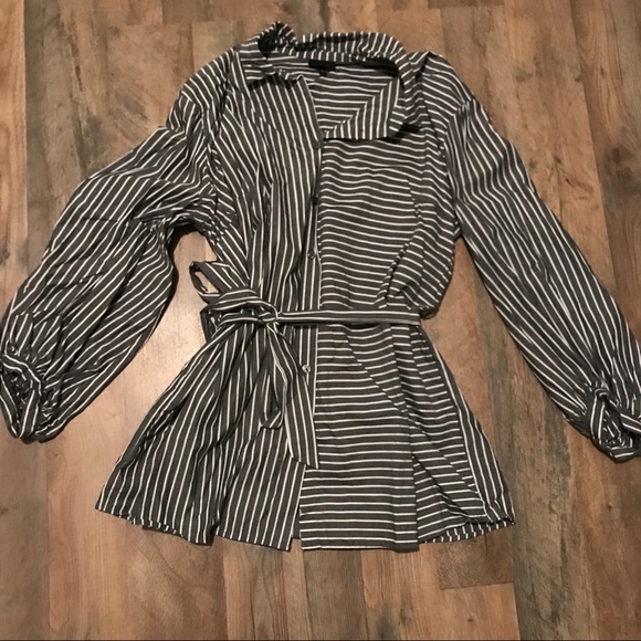 Who What Wear Tops - Who What Wear Striped Top